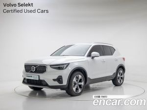 Volvo Xc40 B4 Ultra Bright 2025
