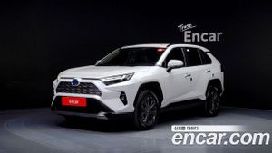 Toyota Rav4 2,5 4WD Hybrid LTD 2023