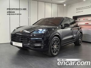 Porsche Cayenne 3.0 E-Hybrid Coupe 2025