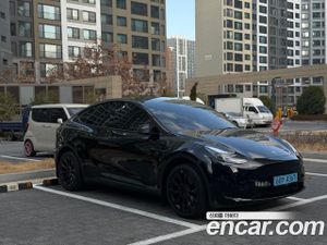 Tesla Model y RWD 2024