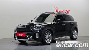 Mini Countryman 2nd Gen Classic Plus Launch Pack 2023