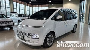 Hyundai Staria Modern 4WD Tourer 9-Seater 2023