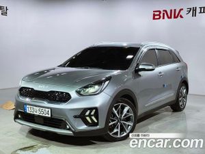 Kia Niro Signature 1.6 HEV 2021