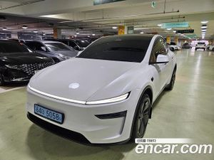 Tesla Model y RWD 2025