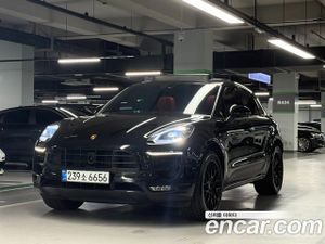 Porsche Macan 95B 3.0 GTS 2017