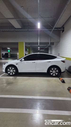 Tesla Model y RWD 2023