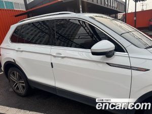 Volkswagen Tiguan 2.0 TDI 4Motion Prestige 2023