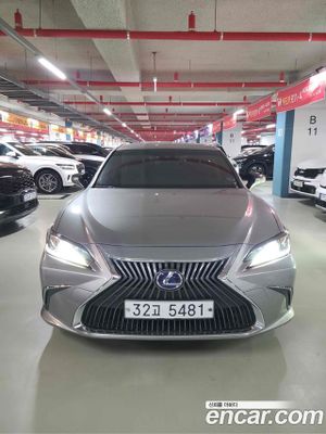Lexus Es Luxury 2019