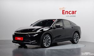 Toyota Crown 2.5 4WD Hybrid 2023