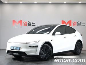 Tesla Model y RWD 2025