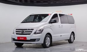 Hyundai Starex Smart 12-Seater Wagon 2015