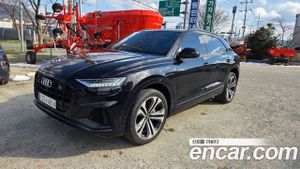 Audi Q8 55 TFSI Quattro Premium 2023