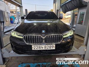 Bmw 5-series 523d xDrive Luxury 2021