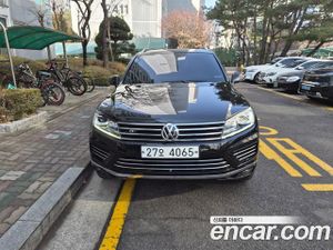 Volkswagen Touareg 7P5 V6 3.0 TDI R-Line 2016