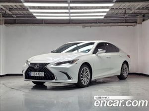 Lexus Es Executive 2023