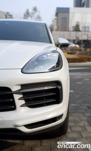 Porsche Cayenne 3.0 2021