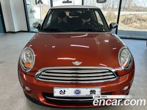 Mini Cooper SE 2011