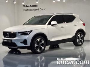 Volvo Xc40 B4 Ultra Bright 2025