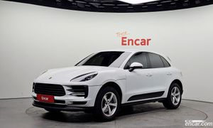 Porsche Macan 95B 2.0 2020