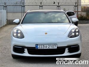 Porsche Panamera 3.0 AWD 2018