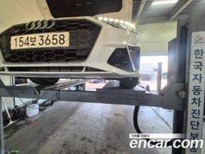 Audi A4 45 TFSI Quattro Premium 2021