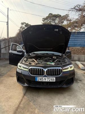Bmw 5-series 520i M Sport 2021
