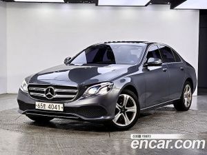 Mercedes-benz E-class E220d 4MATIC Avantgarde 2017