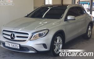 Mercedes-benz Gla-class GLA200 d 4MATIC 2016