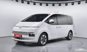 Hyundai Staria Modern 4WD Tourer 9-Seater 2023