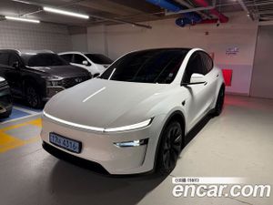 Tesla Model y Long Range 2025