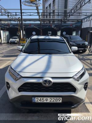 Toyota Rav4 2.5 2WD Hybrid XLE 2024