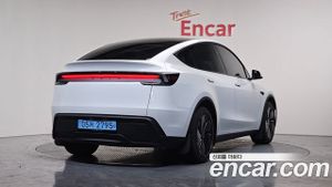 Tesla Model y RWD 2025