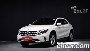 Mercedes-benz Gla-class GLA220 2017