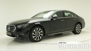 Mercedes-benz E-class E300 4MATIC Exclusive 2025