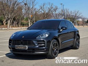 Porsche Macan 95B 2.0 2021