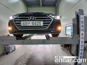 Hyundai Avante 1.6 GDI Smart 2018