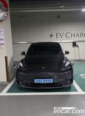 Tesla Model y RWD 2025