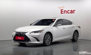 Lexus Es Supreme 2019