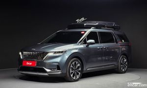 Kia Canival 9-Seater Signature 2020