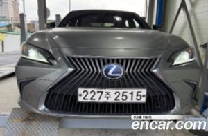 Lexus Es Luxury Plus 2021