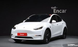 Tesla Model y Long Range AWD 2023