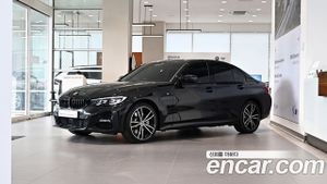 Bmw 3-series 330e M Sport 2021