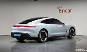 Porsche Taycan Base 4 2026