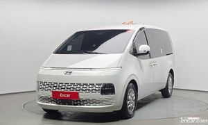 Hyundai Staria Modern Cargo 3-Seater 2023